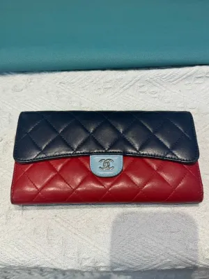Preloved Chanel Quilted Navy Red Wallet