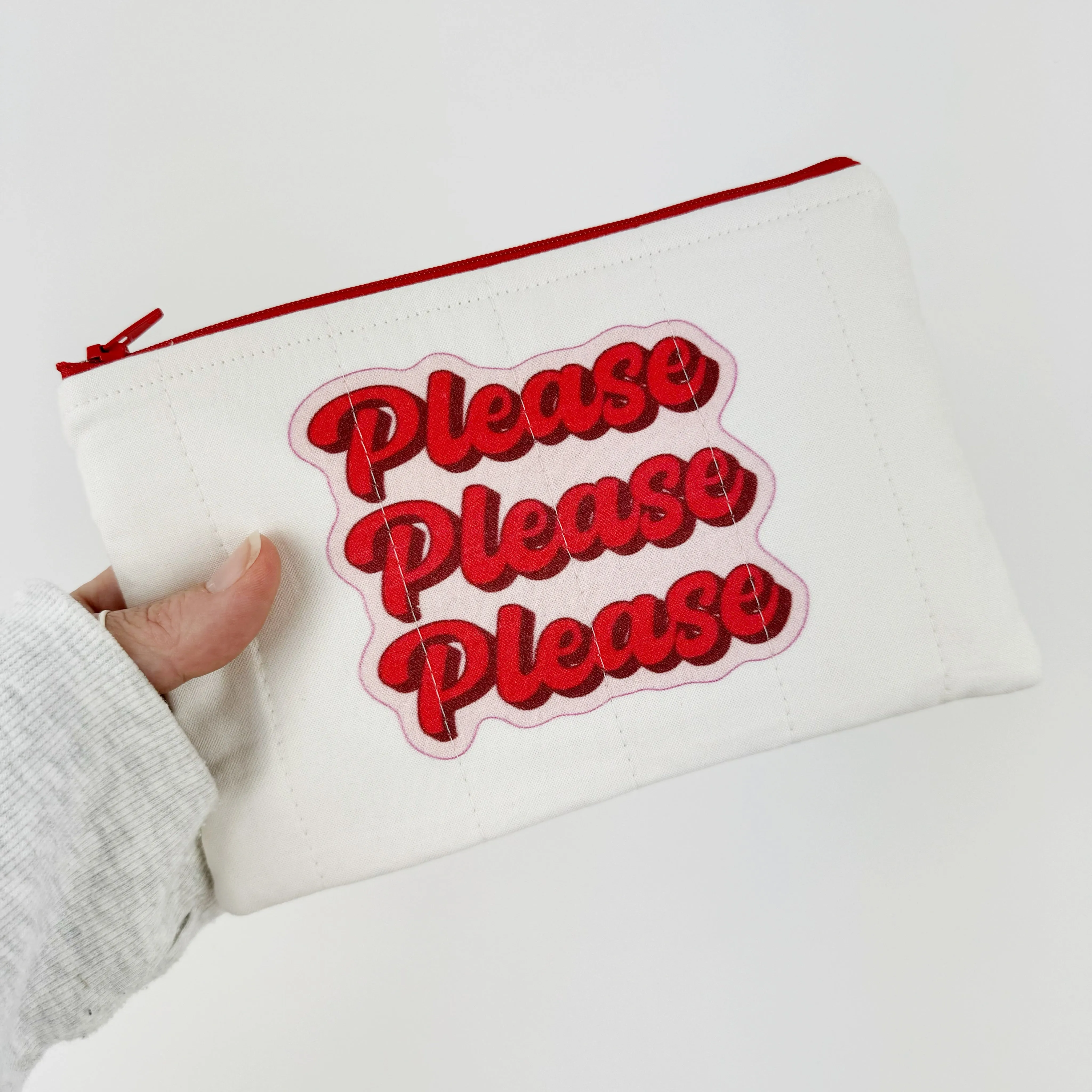 Quilted zipper bag - Sabrina Carpenter