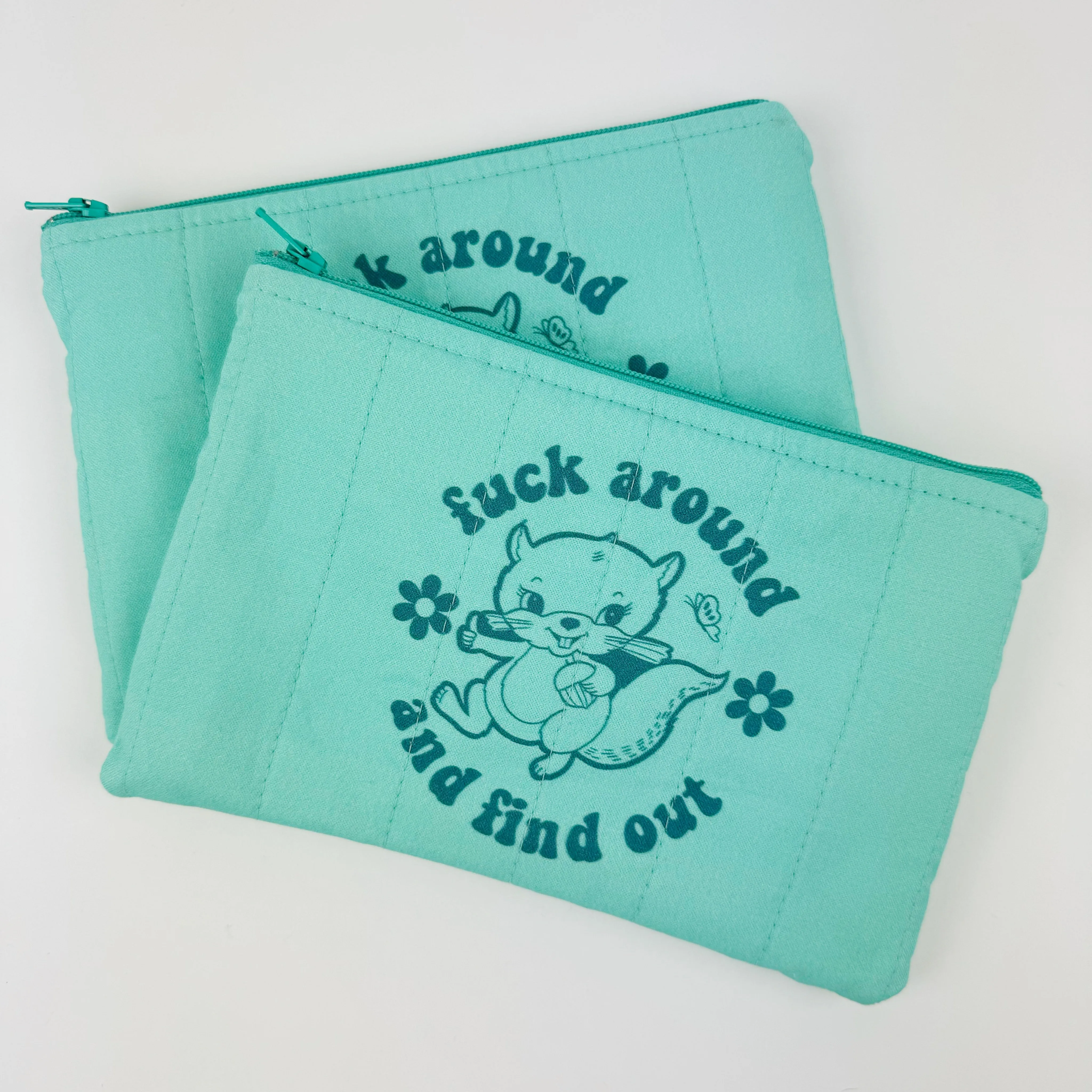 Quilted zipper bag - Sweary