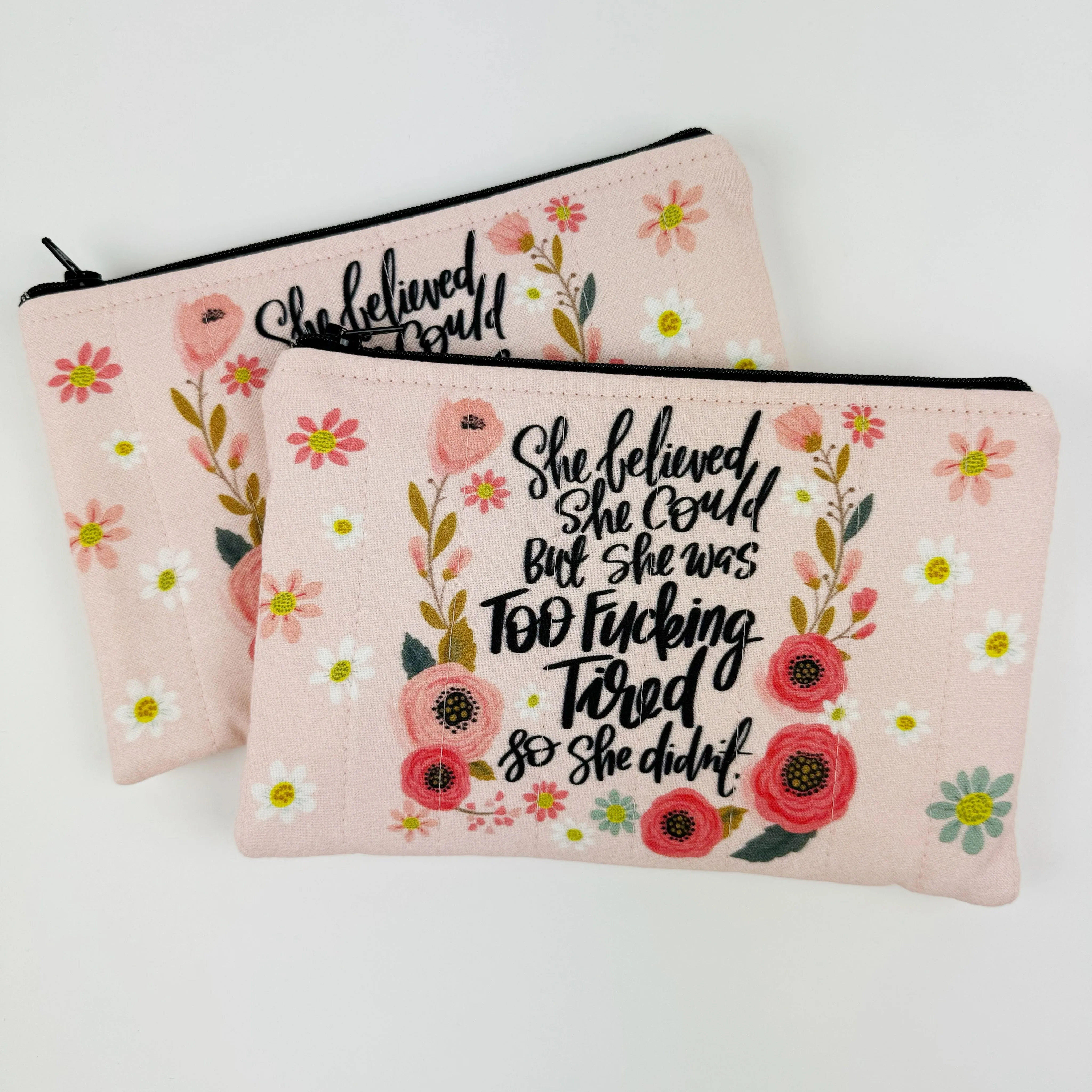 Quilted zipper bag - Sweary