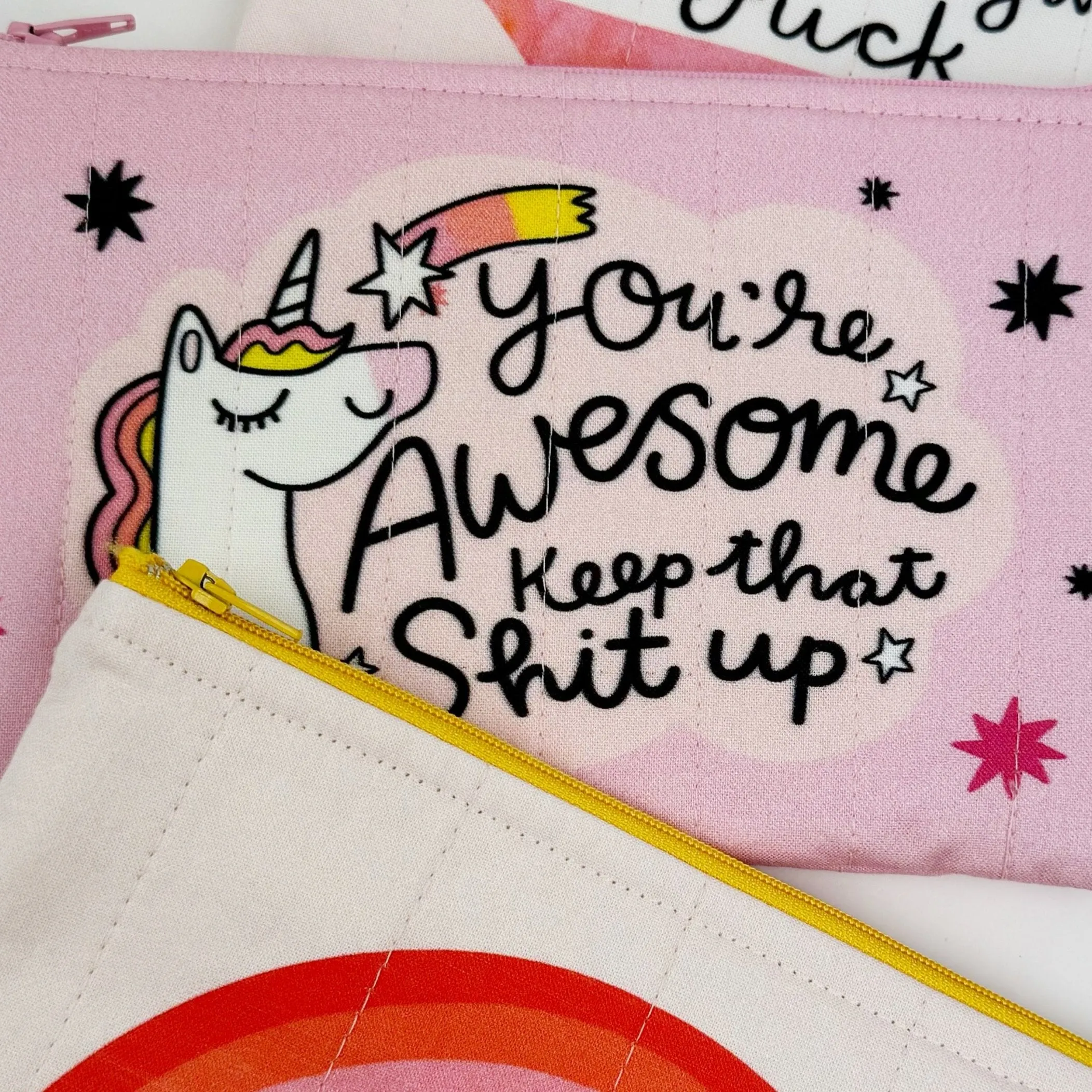 Quilted zipper bag - Sweary