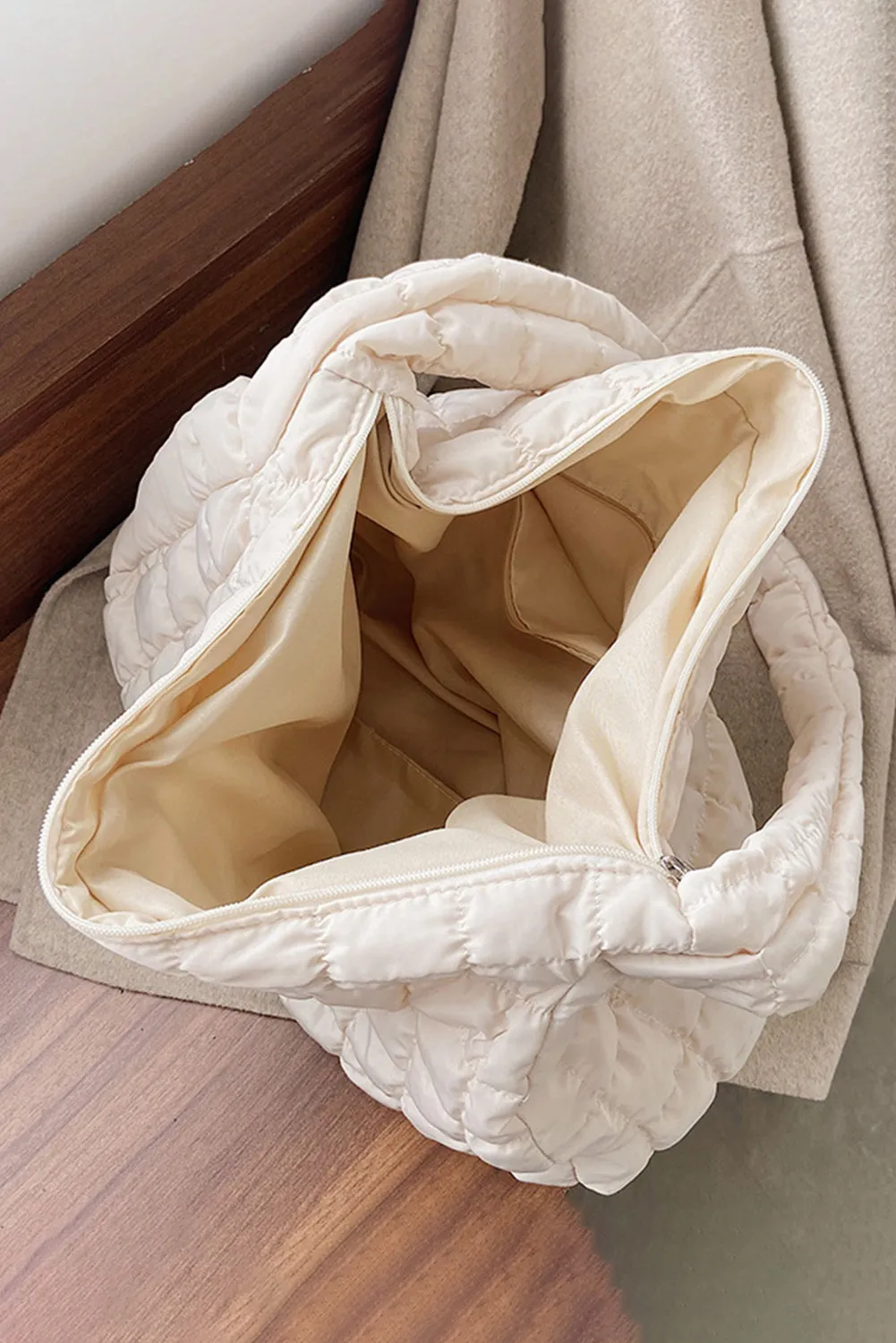 Quilted Zipper Large Shoulder Bag