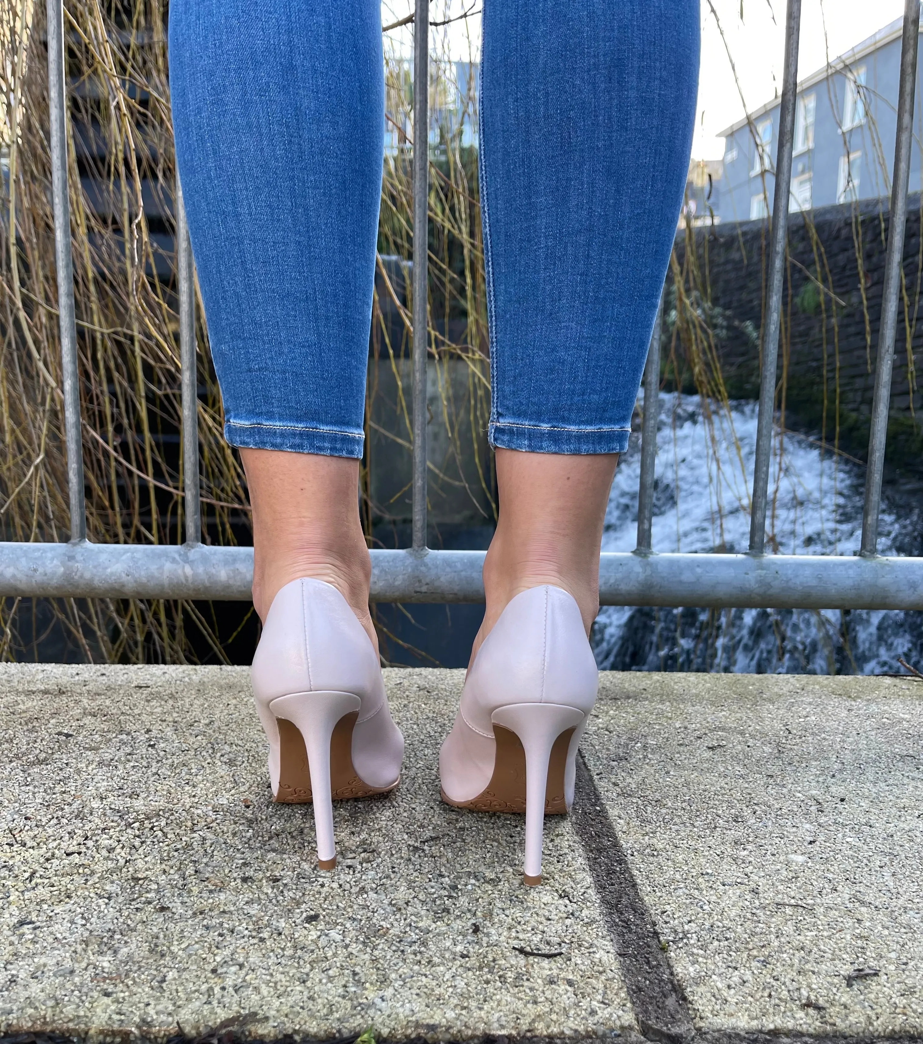 Rachels - Pale Blush Leather Court Shoe