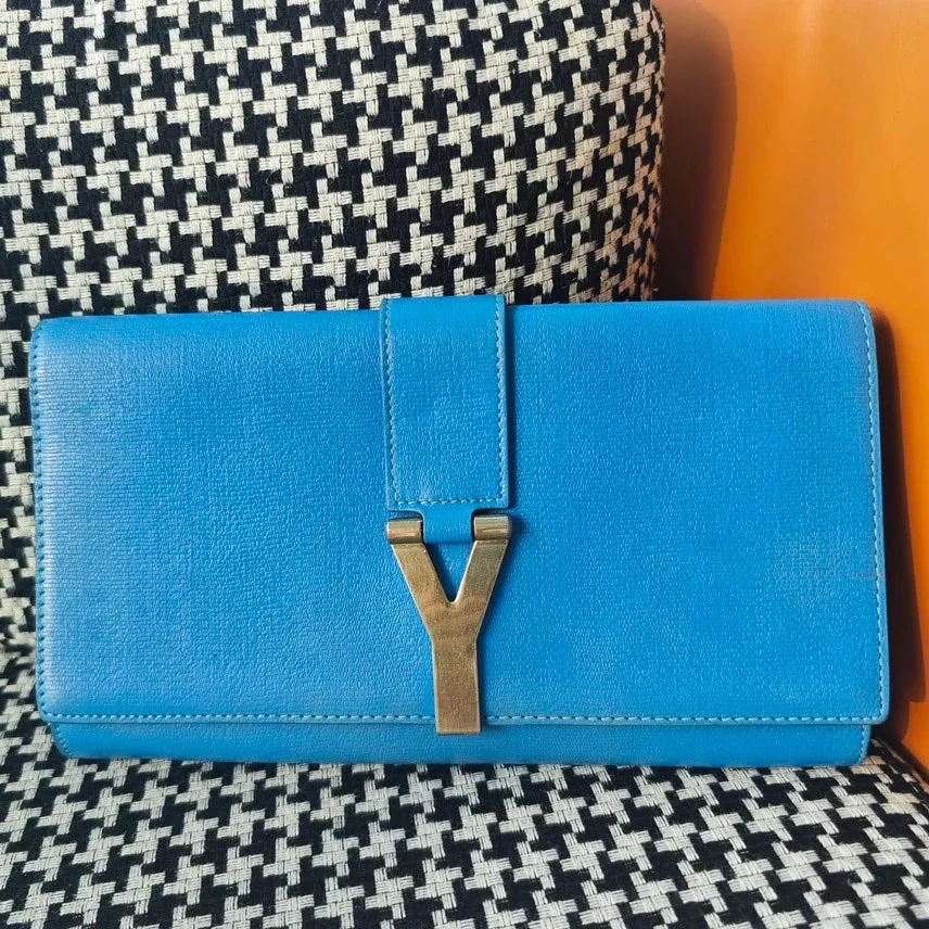 Saint Laurent Blue Clutch, Preloved, with Free Chain - Perfect for Vintage YSL Bag Collectors