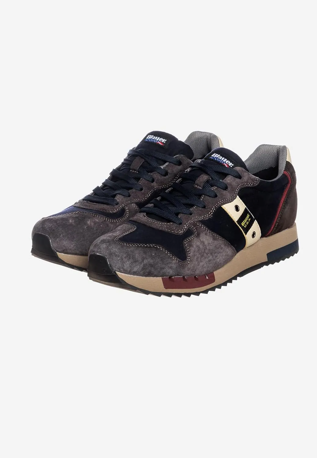 Sleek Blue Designer Sneakers with Contrast Men's Accents