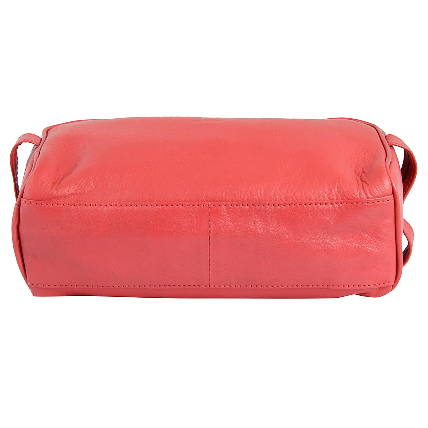 Ted A Travel-Ready Leather Wash Kit