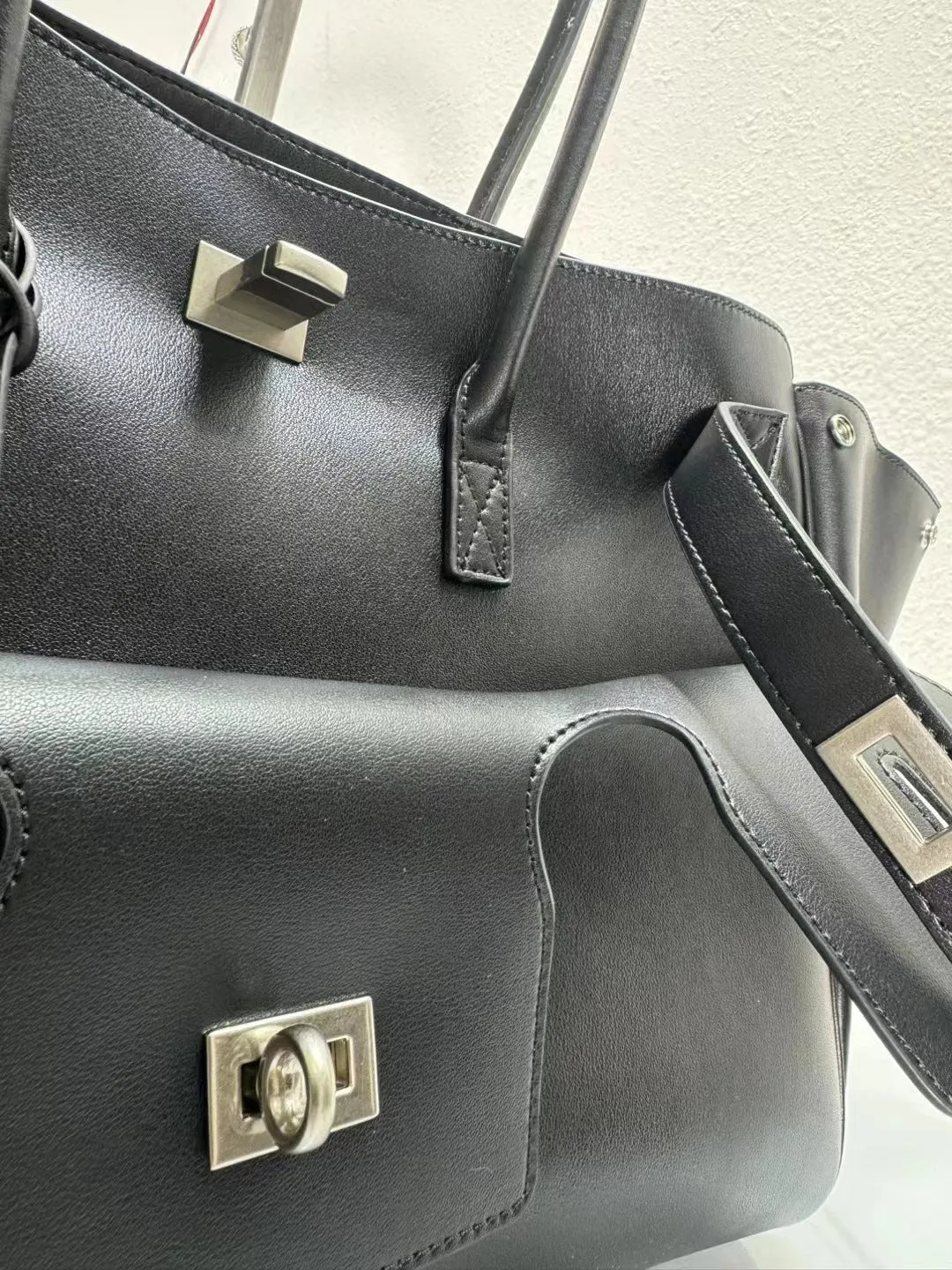 The Royal Luxe Tote