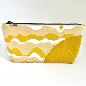 The Traveler Bag | Groovy Waves