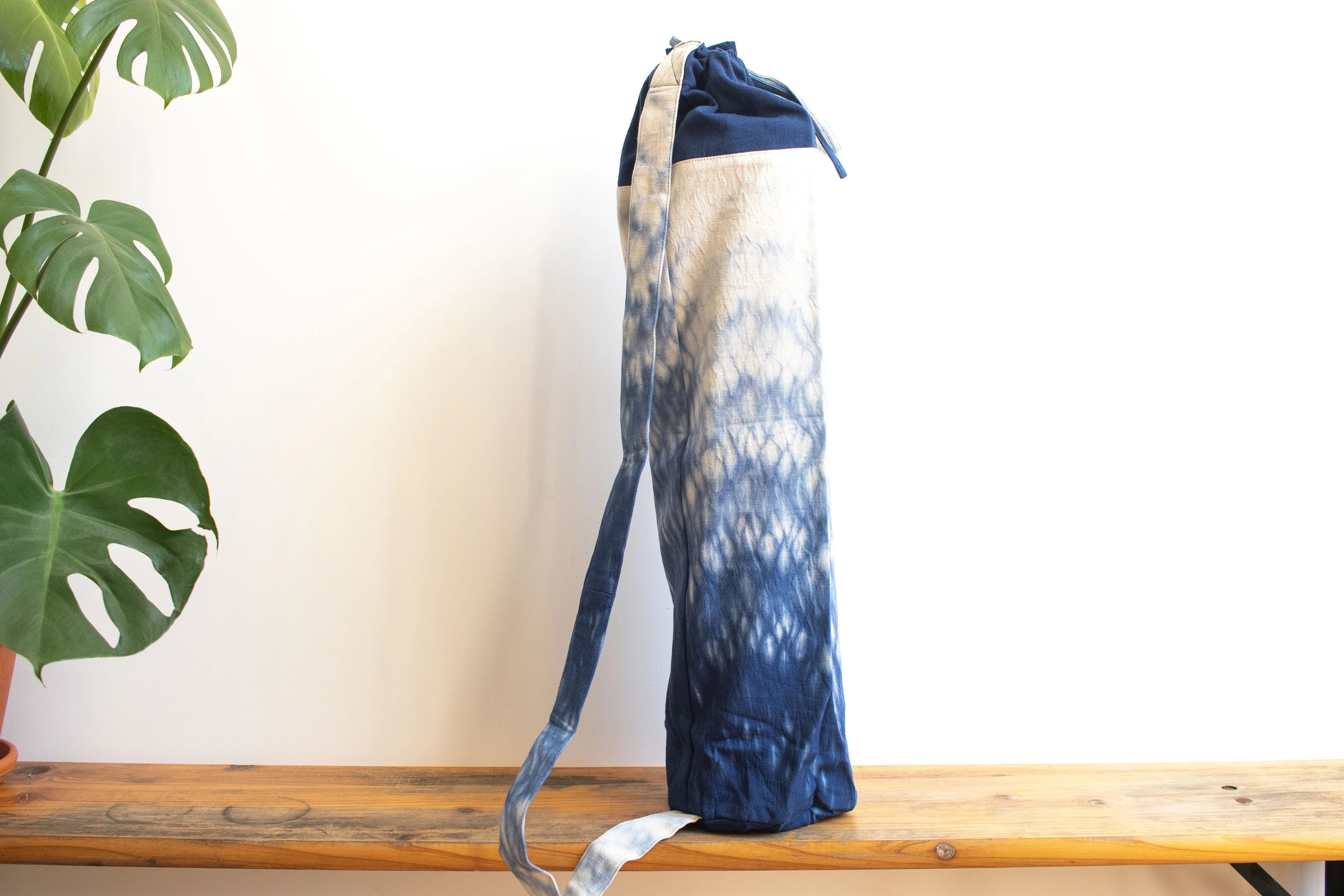 Tie Dye Yoga Mat Bag - Raindrop Indigo Blue