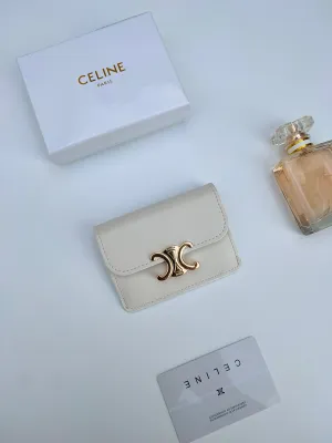 TRIOMPHE Leather Flip Card Holder