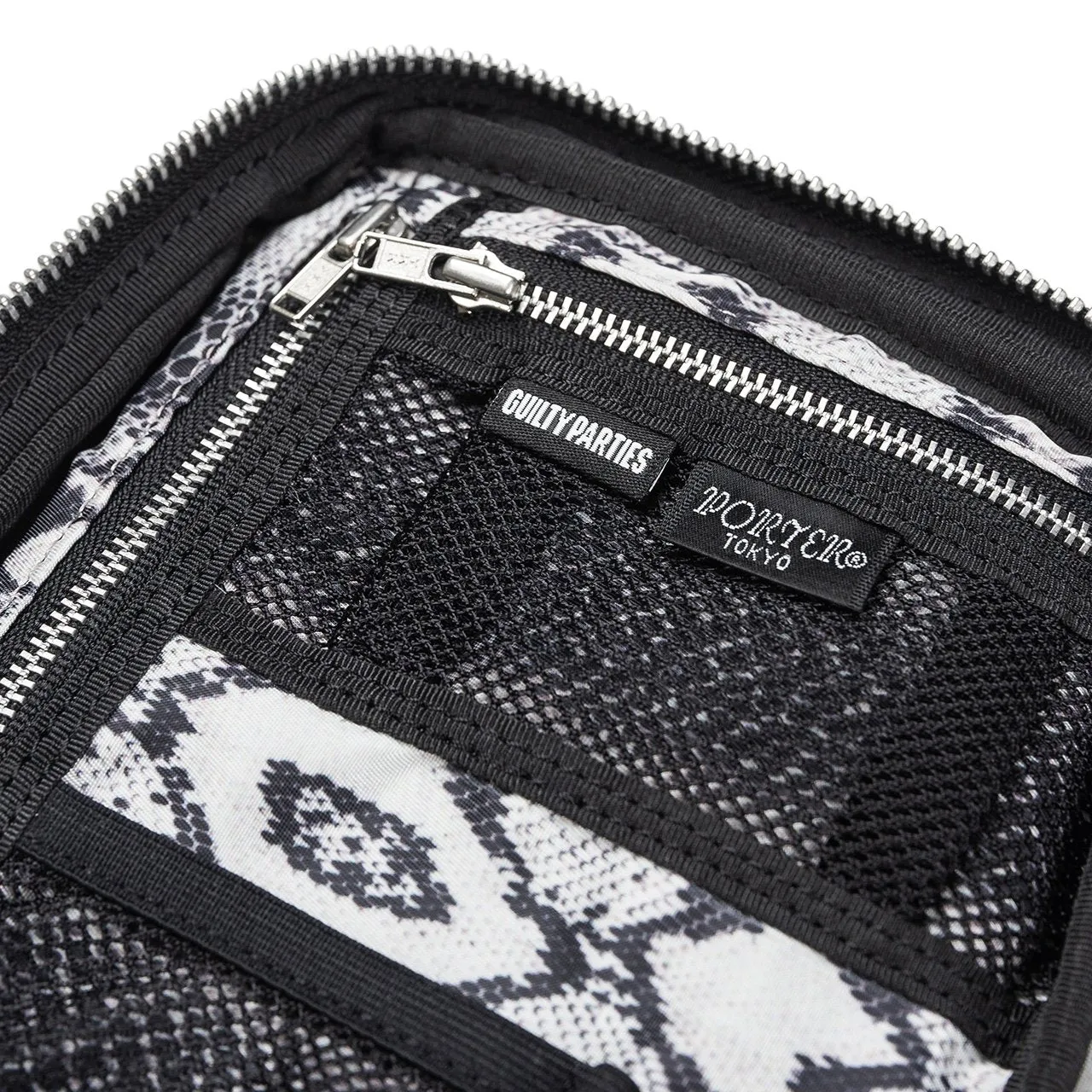 wacko maria x porter by yoshida computer case (type-1) (white)